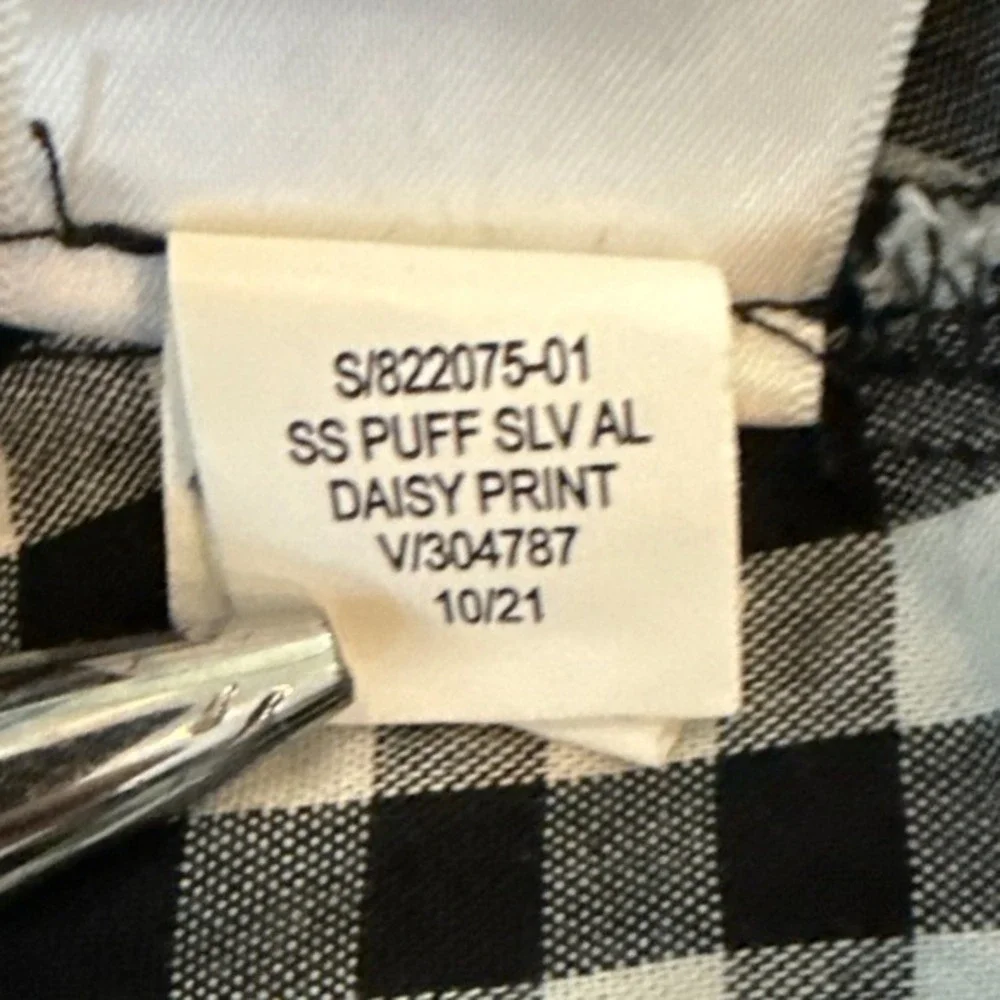 Old Navy Cottagecore Peplum Top‎ Puff Sleeve 3X Black Gingham Daisy Embroidered